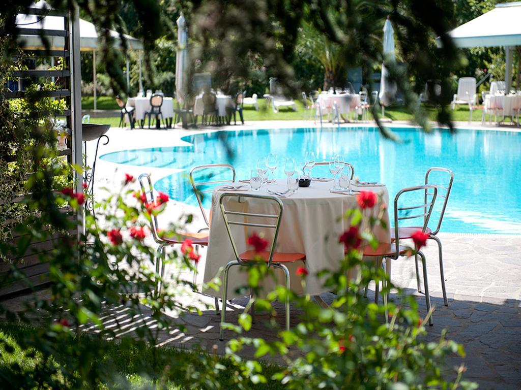 Hotel Ristorante Dragonara San Giovanni Teatino Exteriör bild